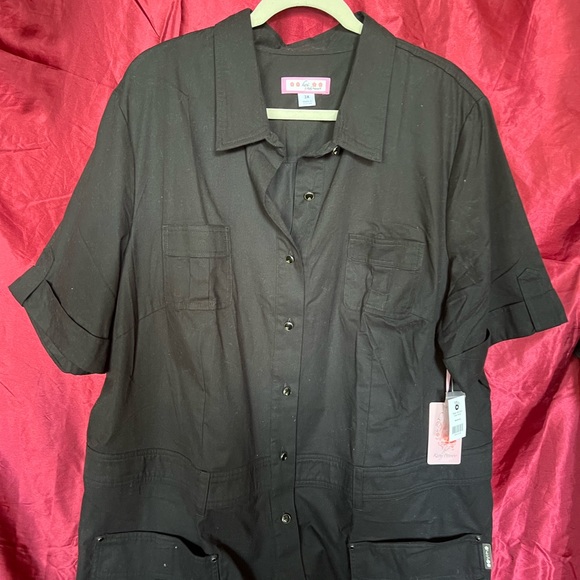 BLACK Drop Waist Scrubs Dress - Picture 7 of 11